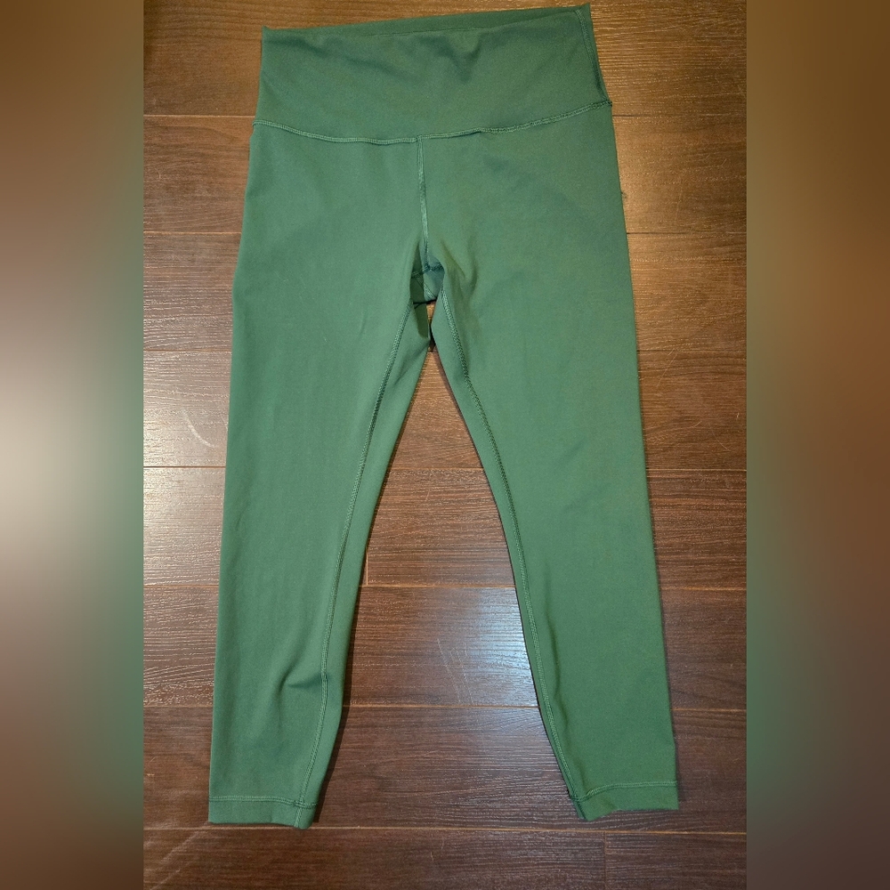 Lululemon Athletica Green Leggings Streamlined Fit